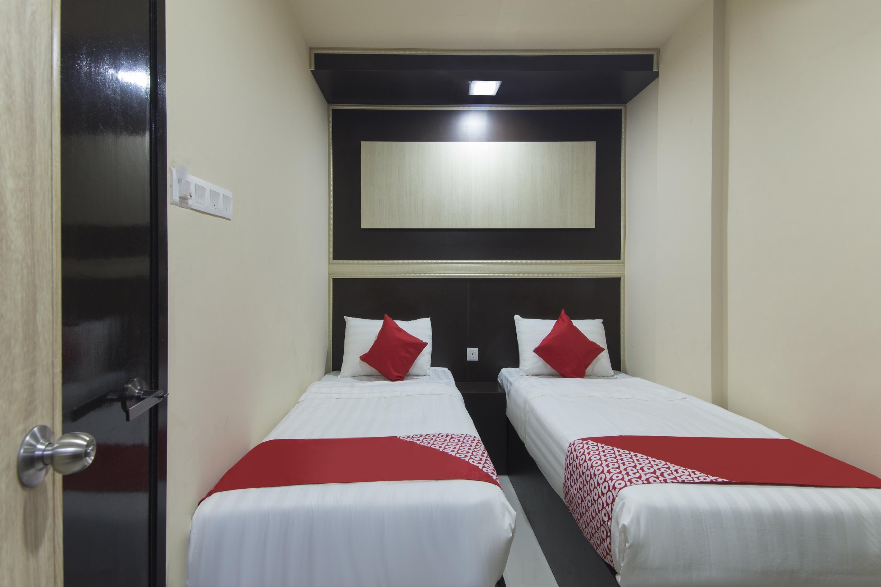 Oyo 697 Niche Valley Hotel Kuala Lumpur Ngoại thất bức ảnh