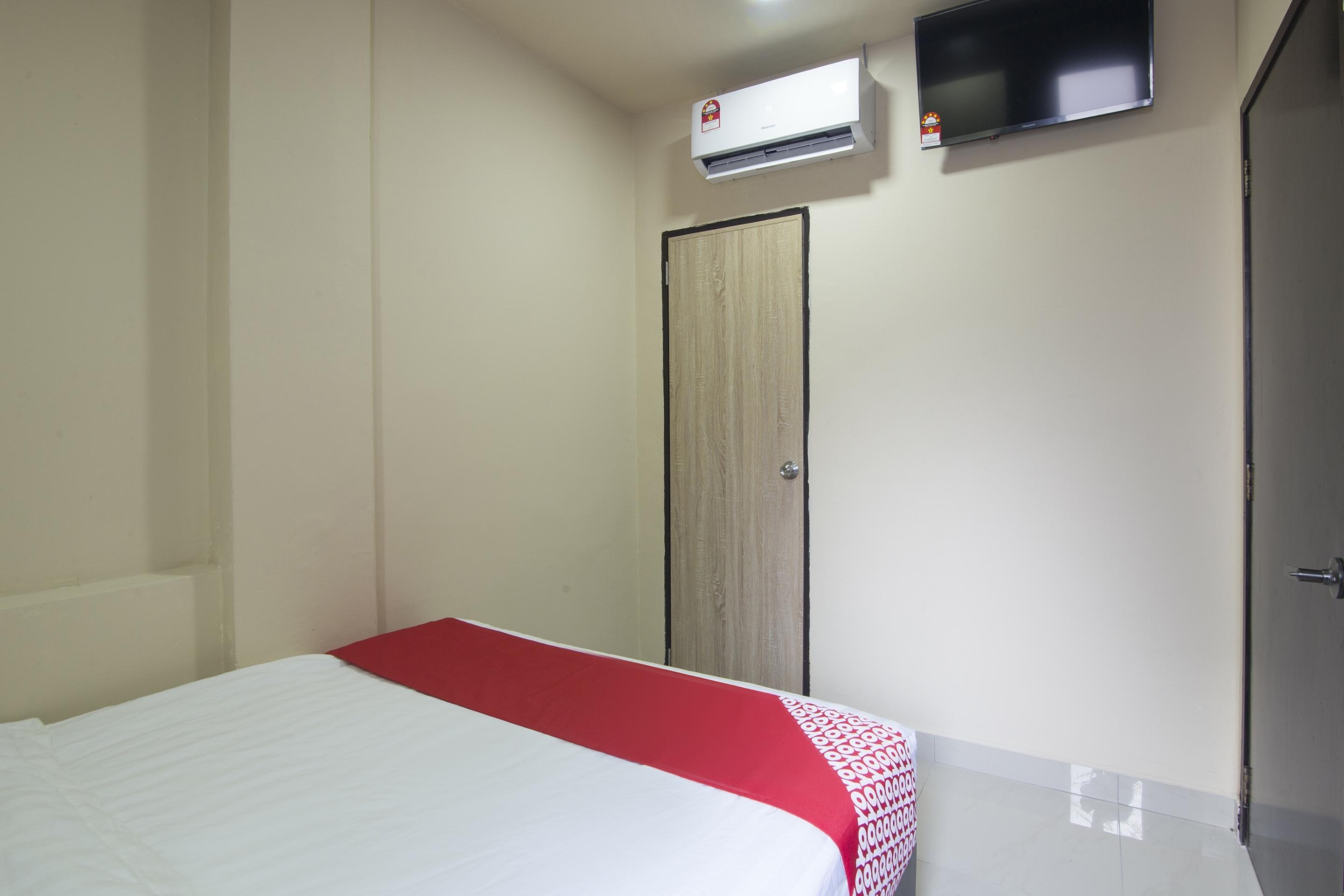 Oyo 697 Niche Valley Hotel Kuala Lumpur Ngoại thất bức ảnh