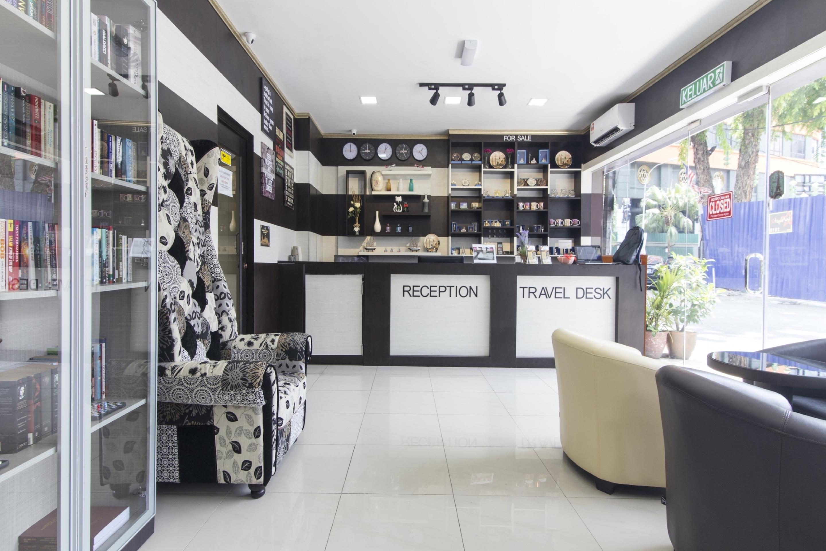 Oyo 697 Niche Valley Hotel Kuala Lumpur Ngoại thất bức ảnh